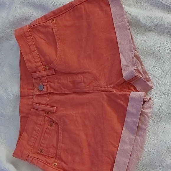 Levi Strauss & Co Denim Shorts Size  26 - Picture 1 of 4
